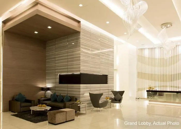 High Rise 2br In The Makati Skyline With Ktv Pools Apartment *